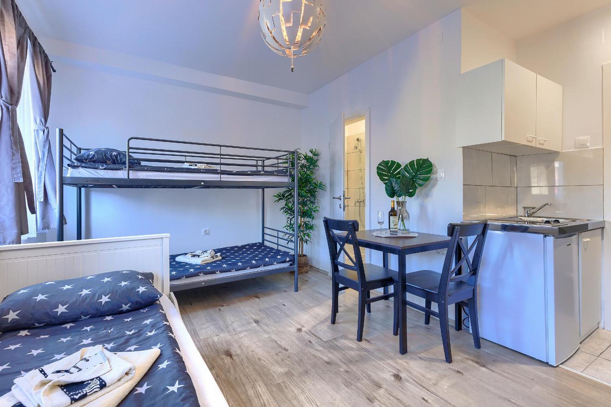 Hostel Monte Zaro Pula Zewnętrze zdjęcie
